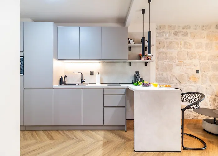 Appartement Centre In Stone House *