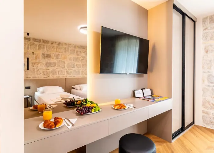 Centre In Stone House Appartement *