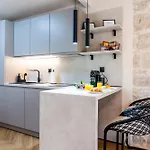 Centre In Stone House Appartement