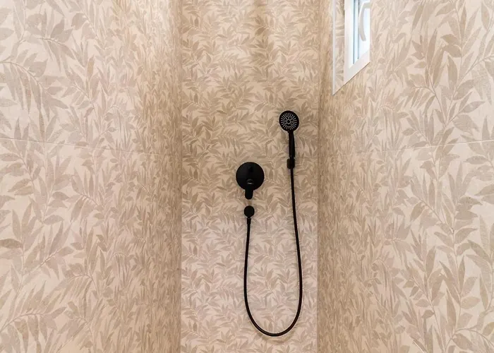 Centre In Stone House